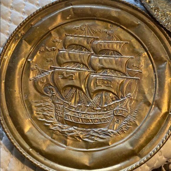 Vintage Nautical Tall Ship Decorative Brass Plate
made in England - Picture 1 of 8